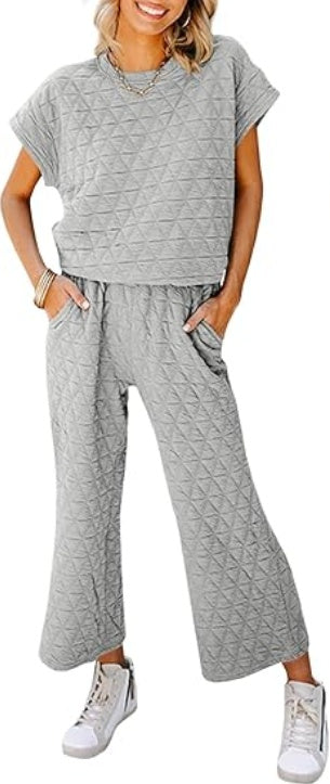 Fazortev Women's 2 Piece Outfits Quilted Lightweight Short Sleeve Tops And Cropped Pants Lounge Set